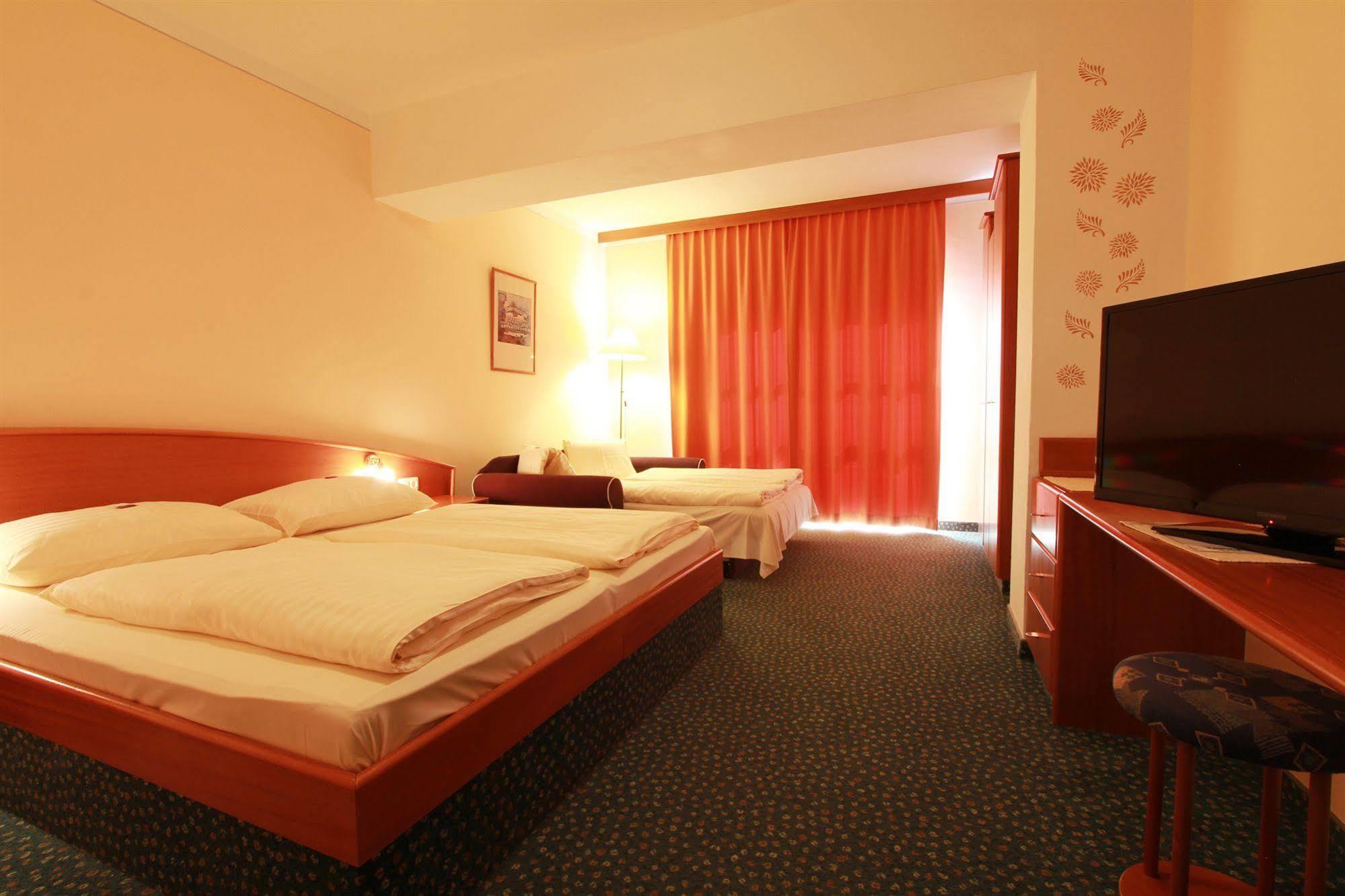 Vitalhotel Krainz Fürstenfeld Extérieur photo